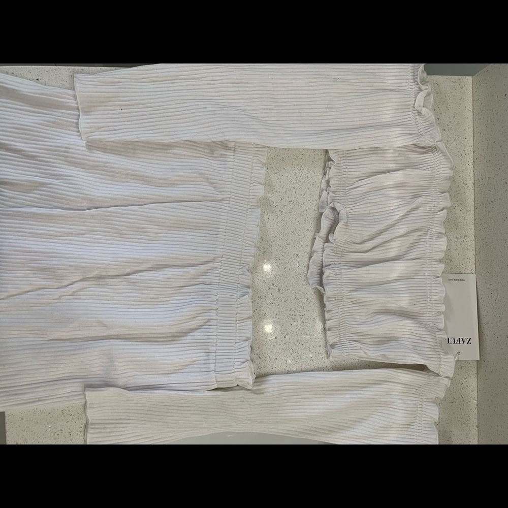 NWT White Two-Piece Set - Picture 2 of 5